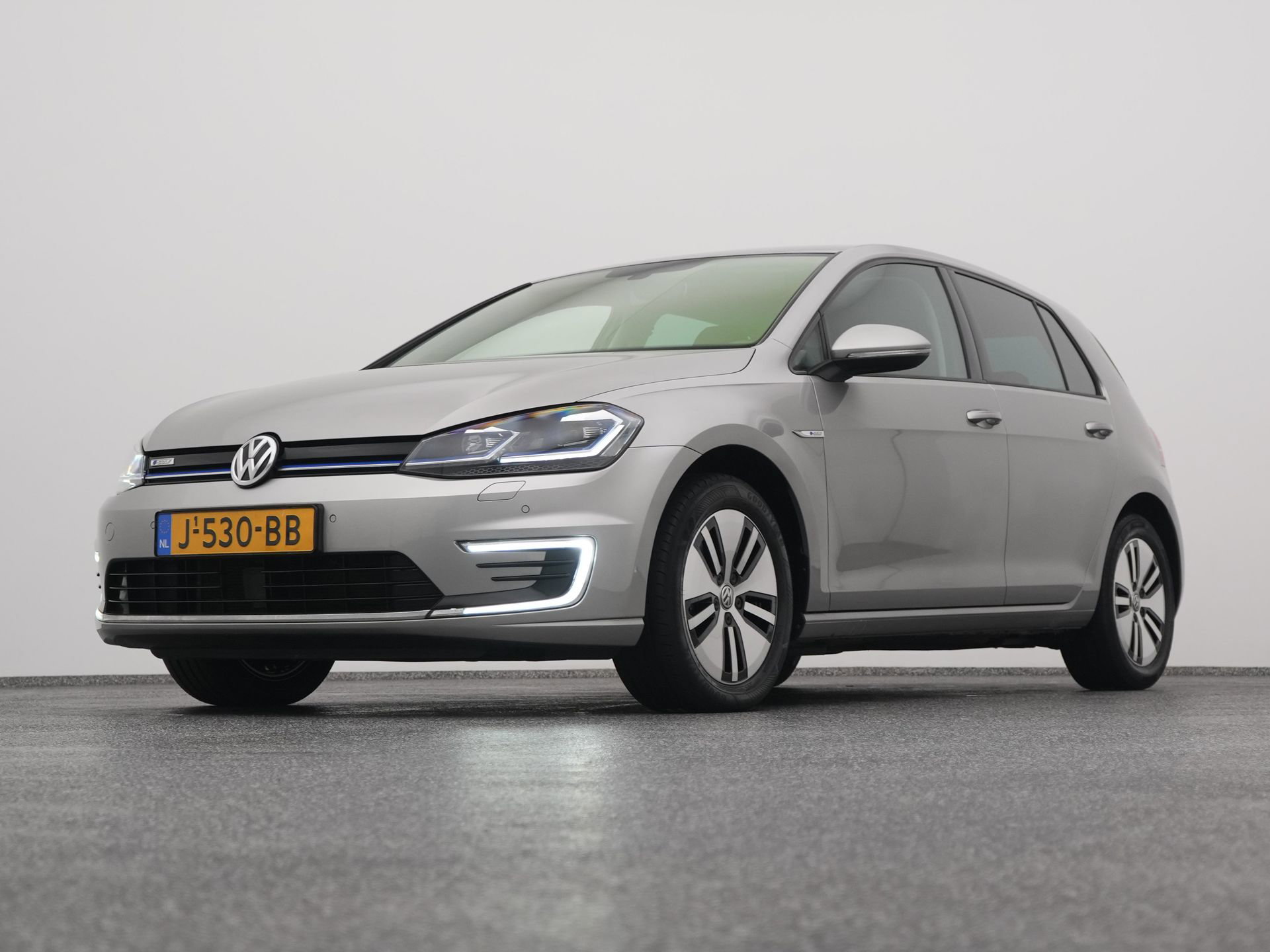 Auto afbeelding: 16
