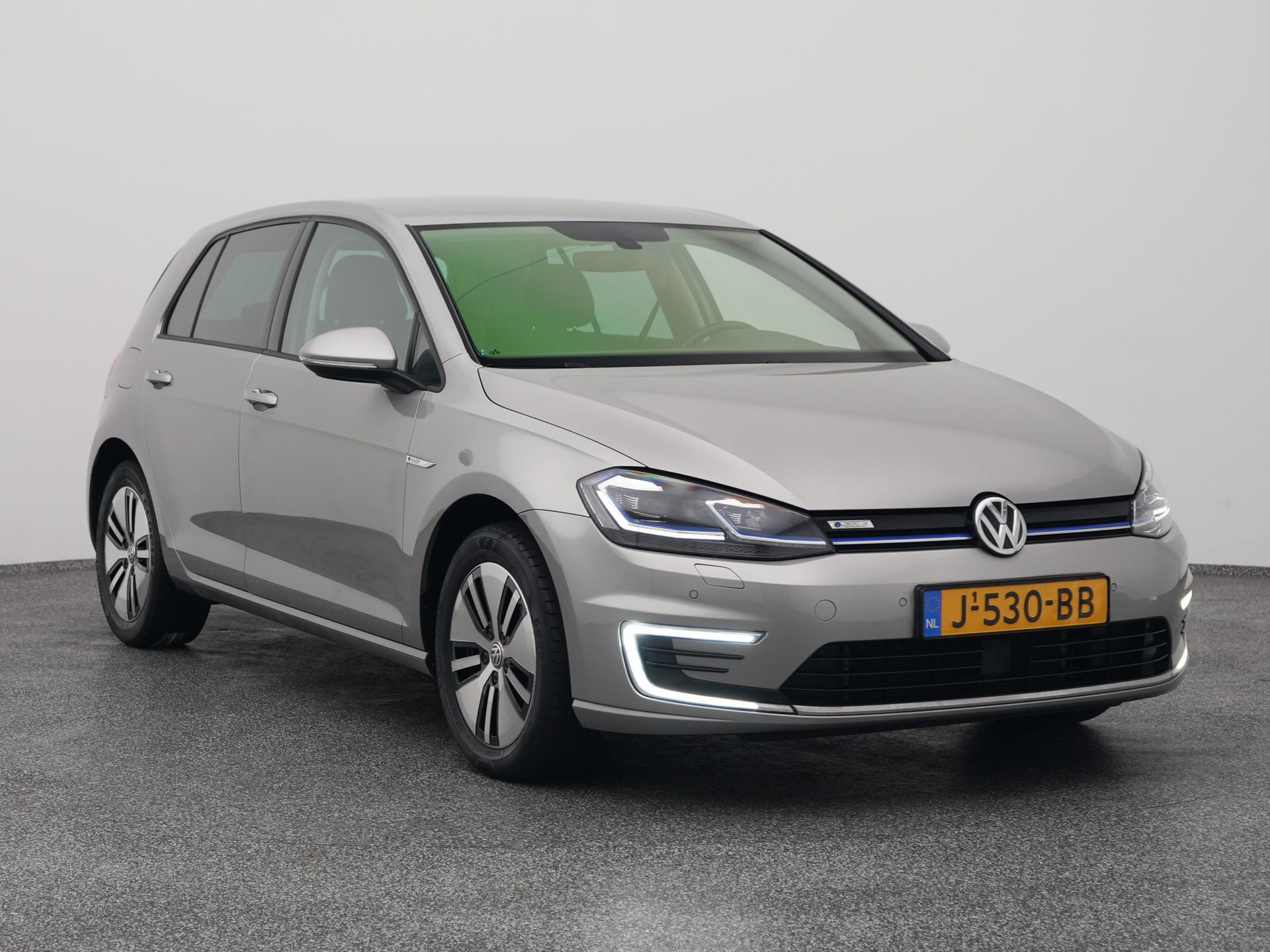 Auto afbeelding: 2