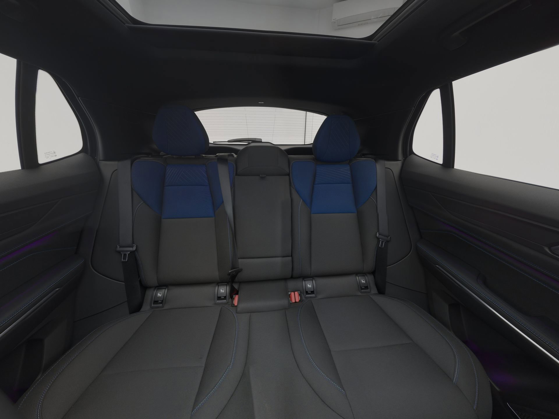 Auto afbeelding: 4