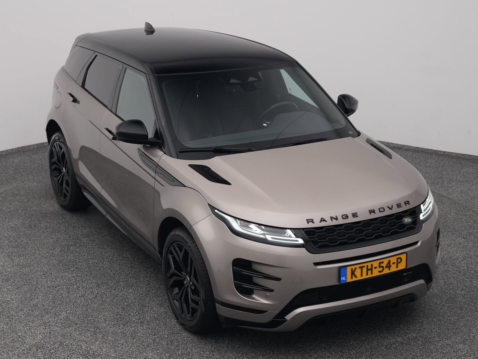 Auto afbeelding: 24