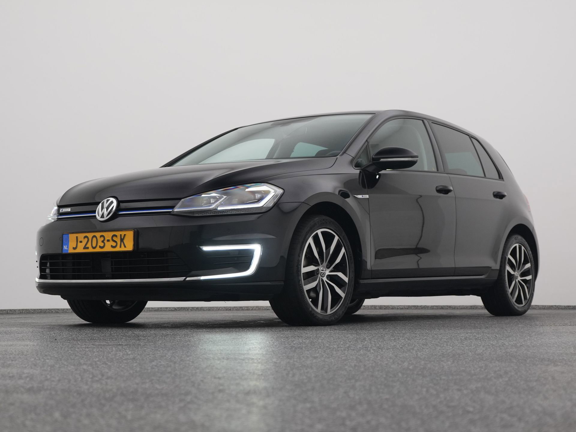 Auto afbeelding: 16