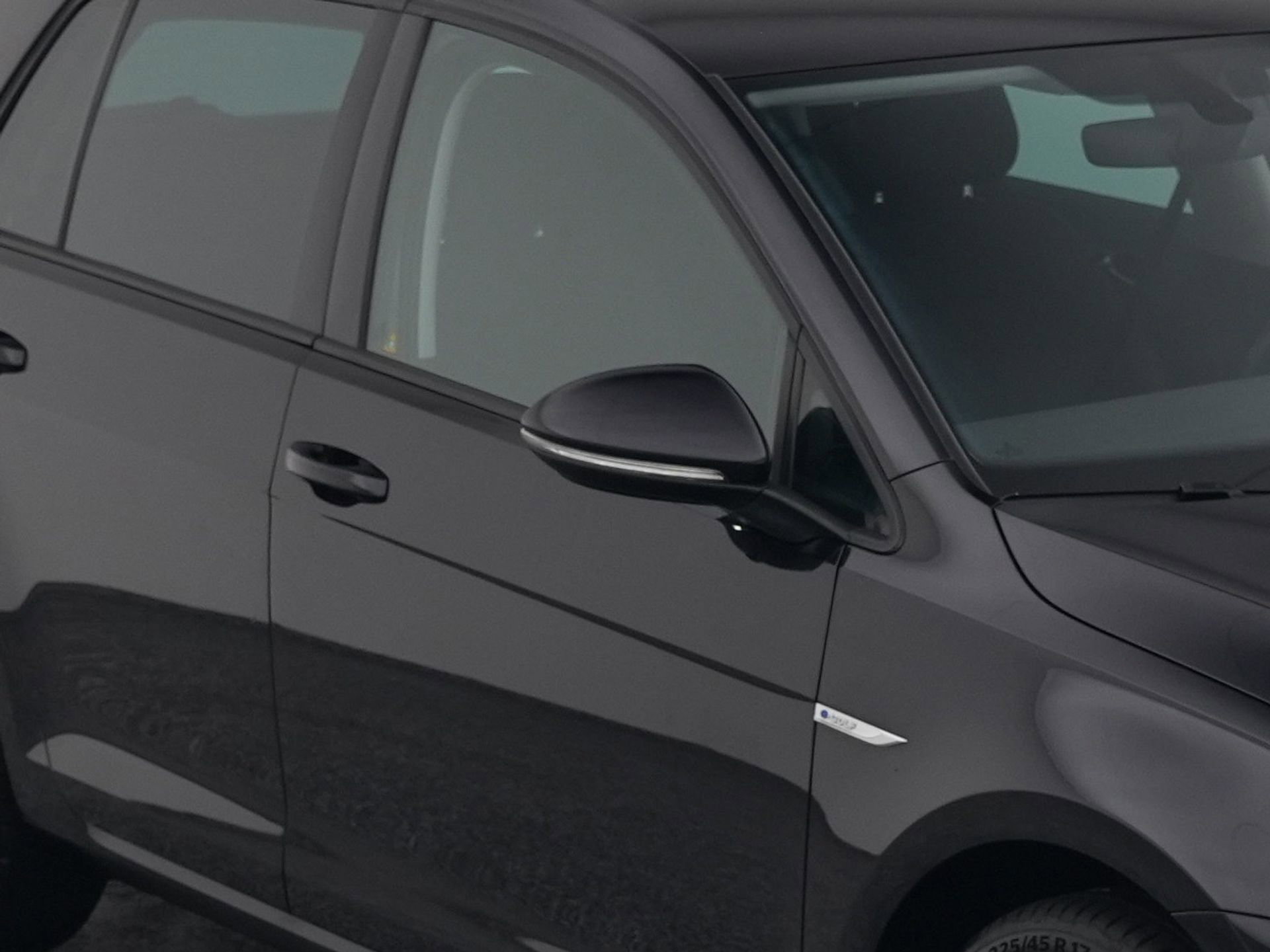 Auto afbeelding: 24