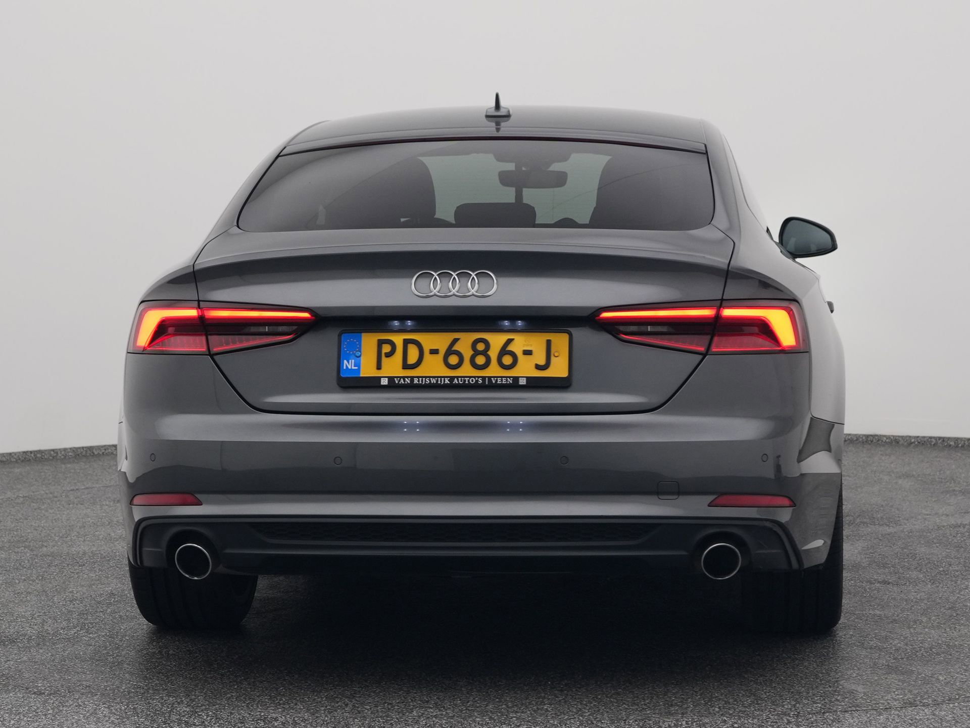 Auto afbeelding: 10