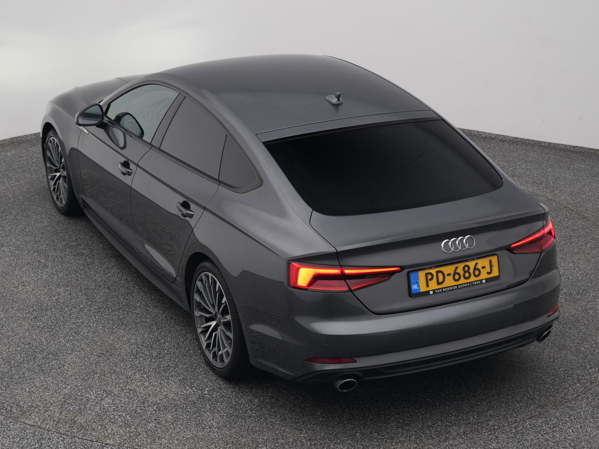 Auto afbeelding: 25