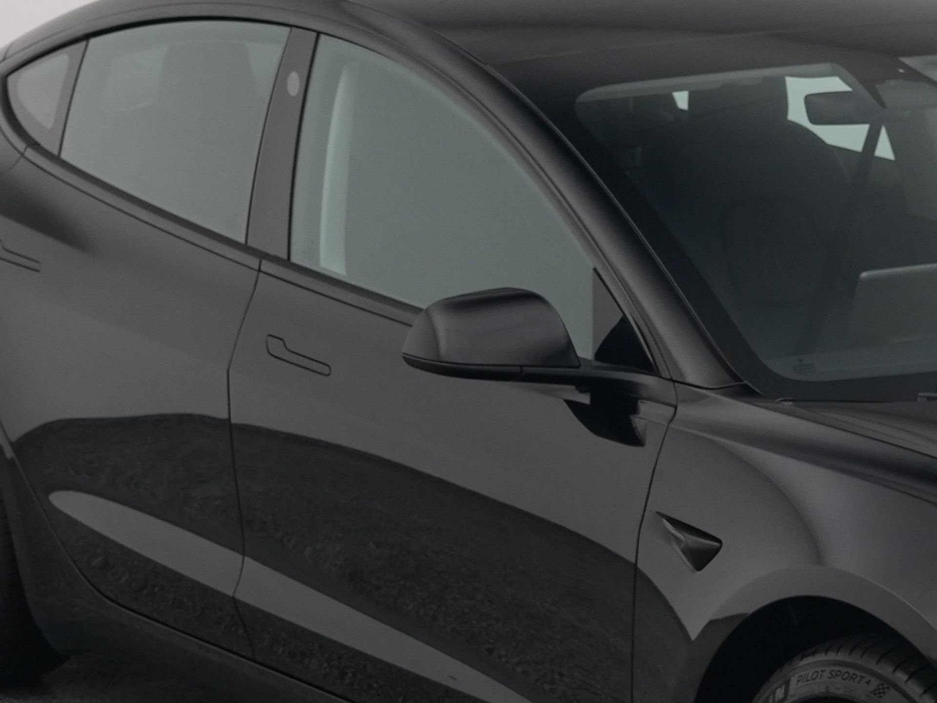 Auto afbeelding: 24