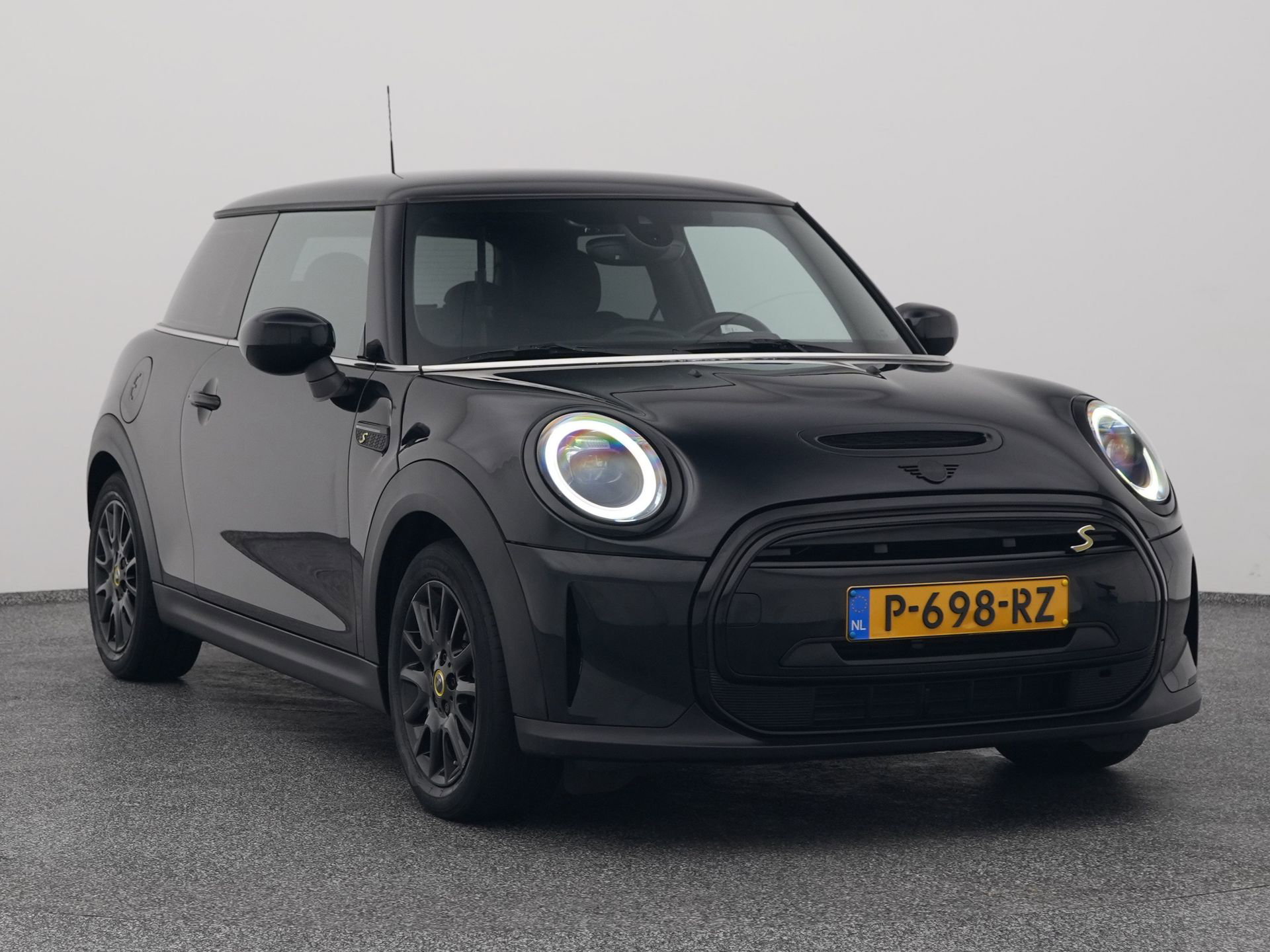 Auto afbeelding: 2