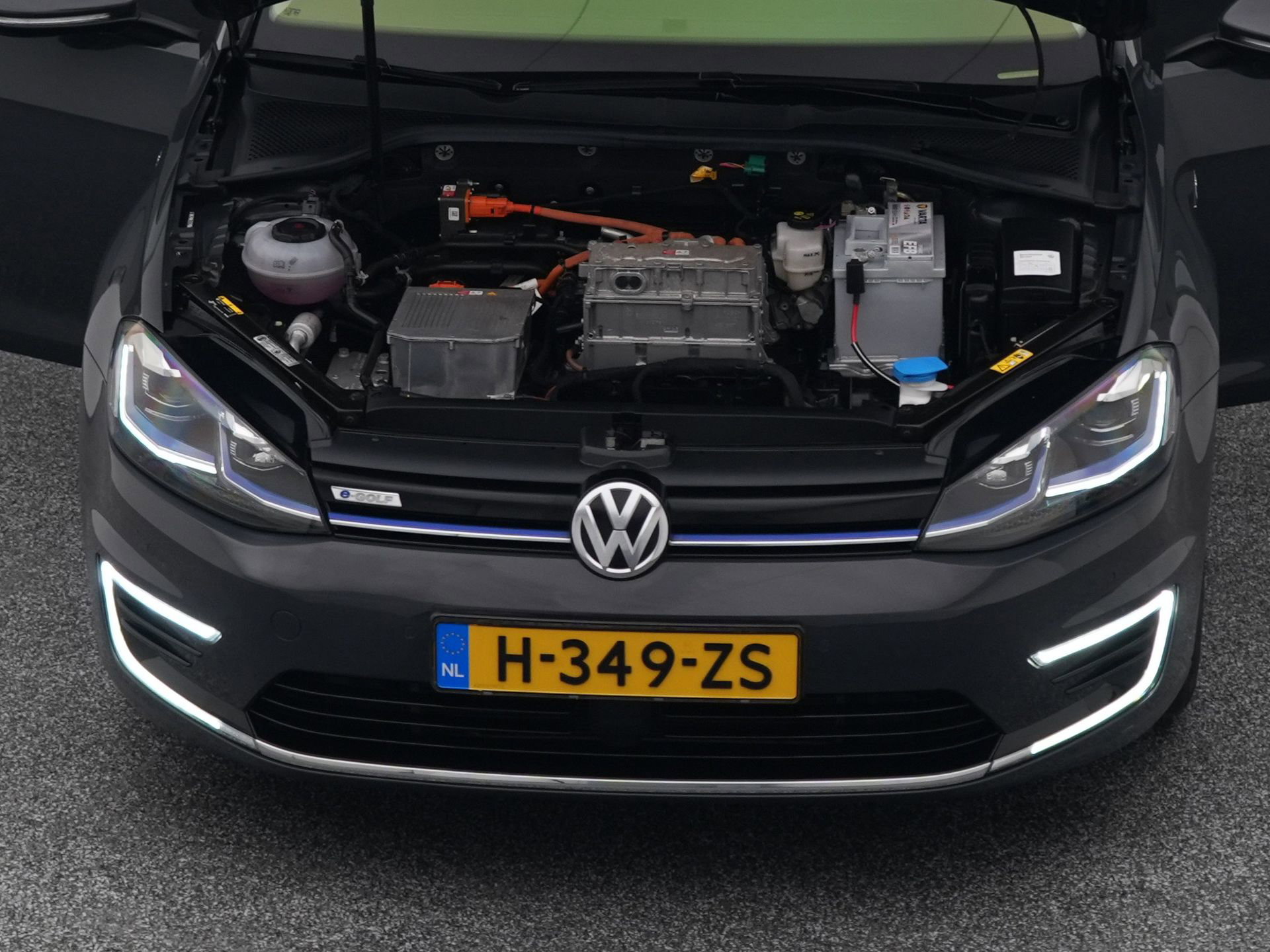 Auto afbeelding: 32