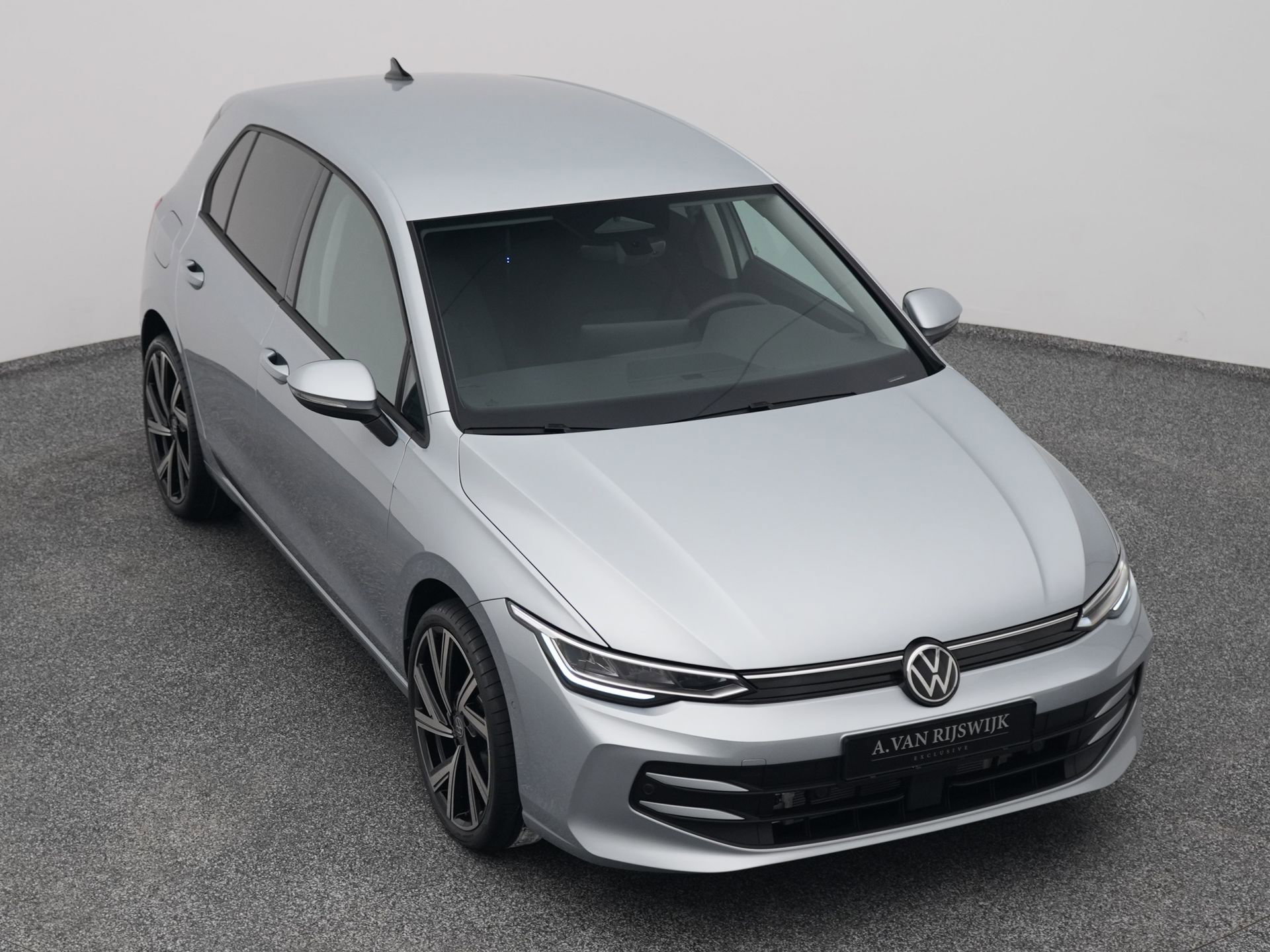 Auto afbeelding: 24