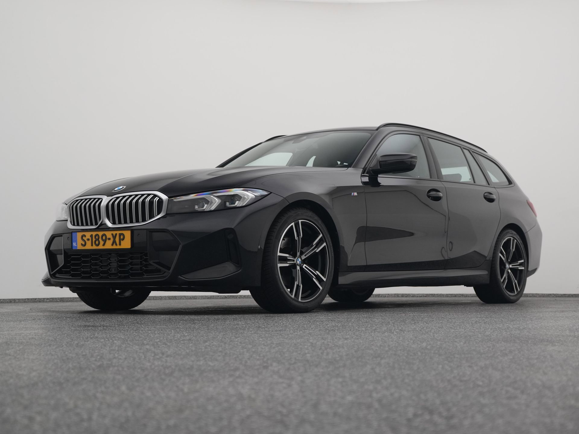 Auto afbeelding: 15