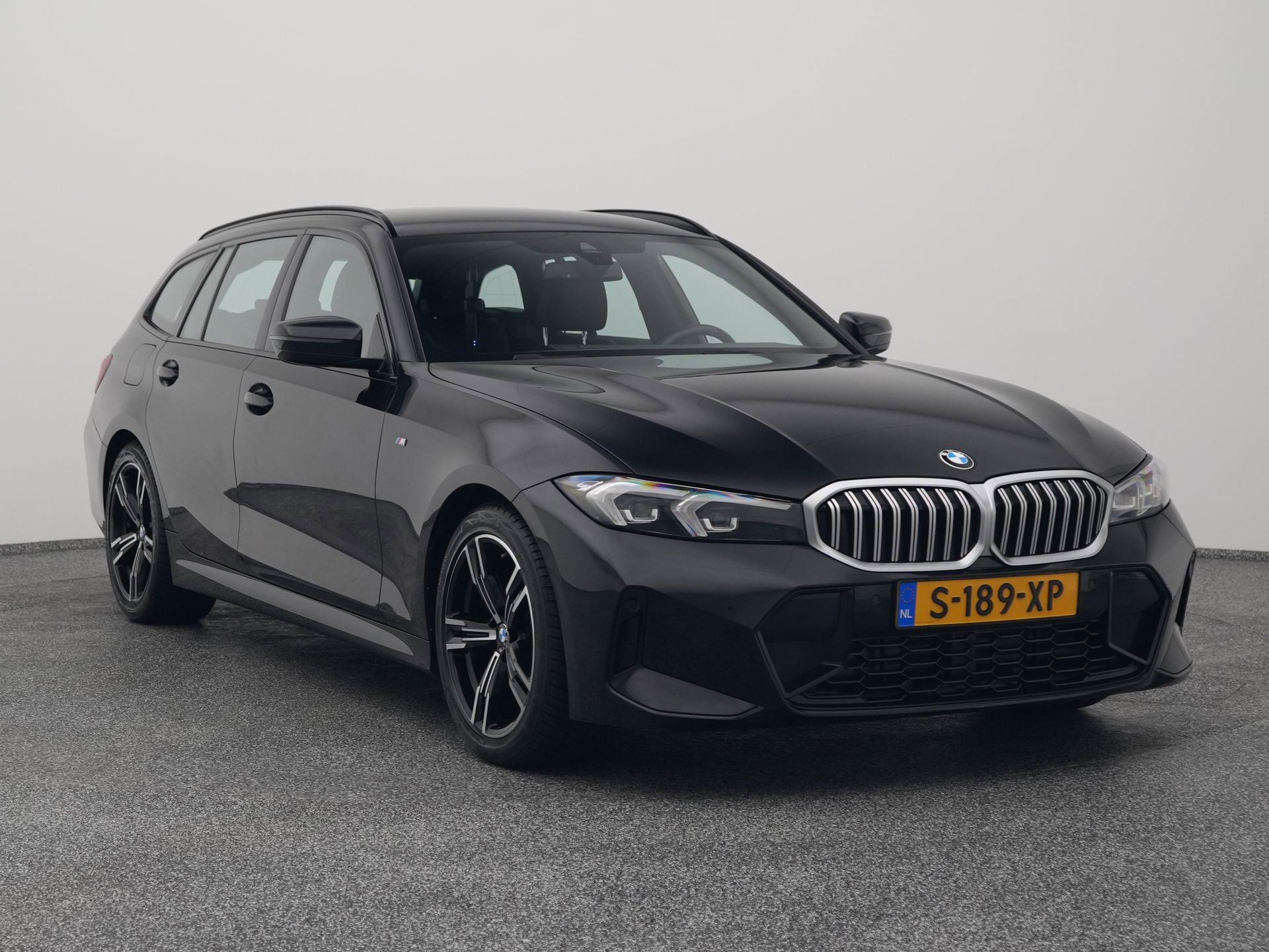 Auto afbeelding: 2