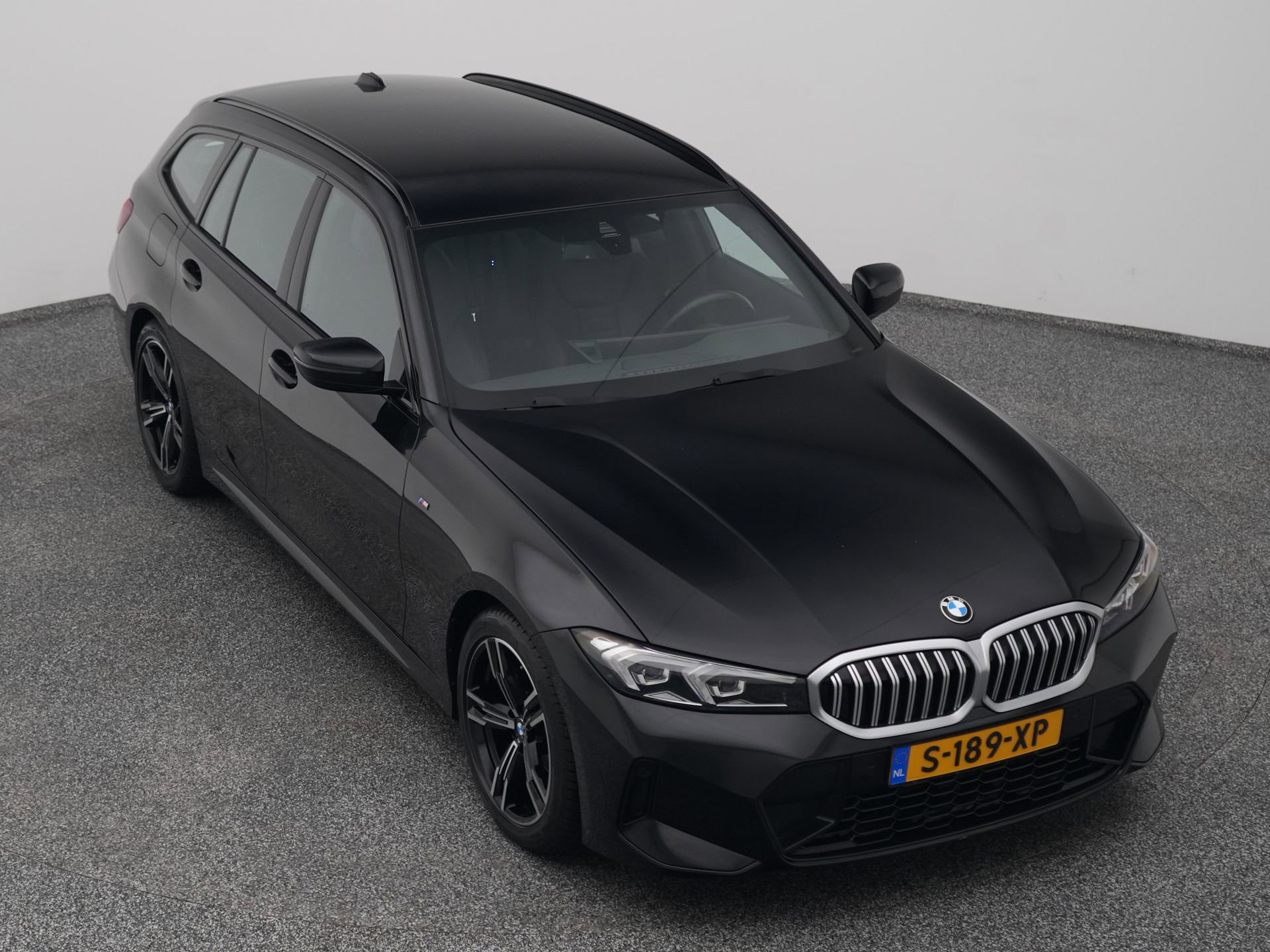Auto afbeelding: 24