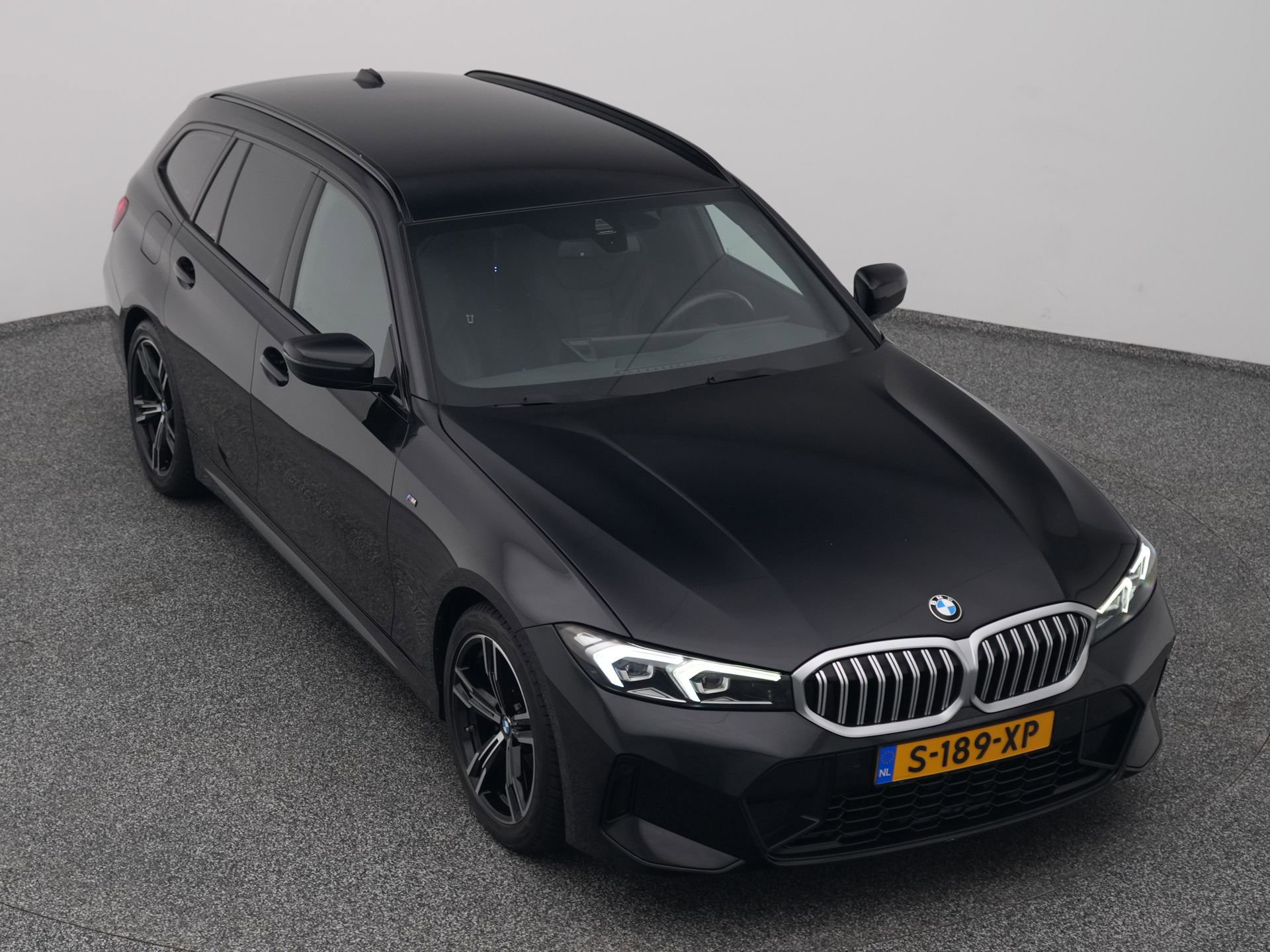 Auto afbeelding: 24