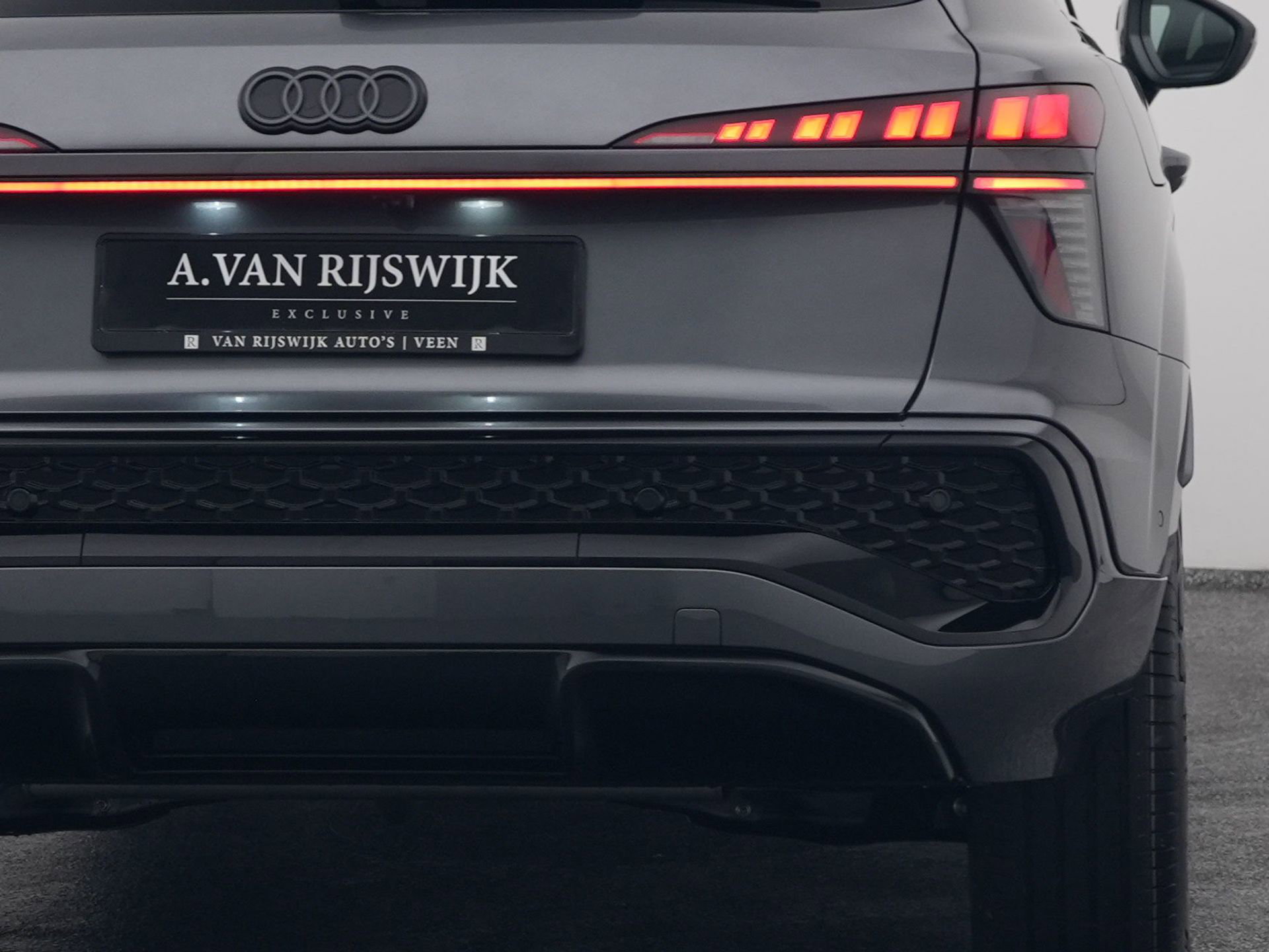 Auto afbeelding: 25