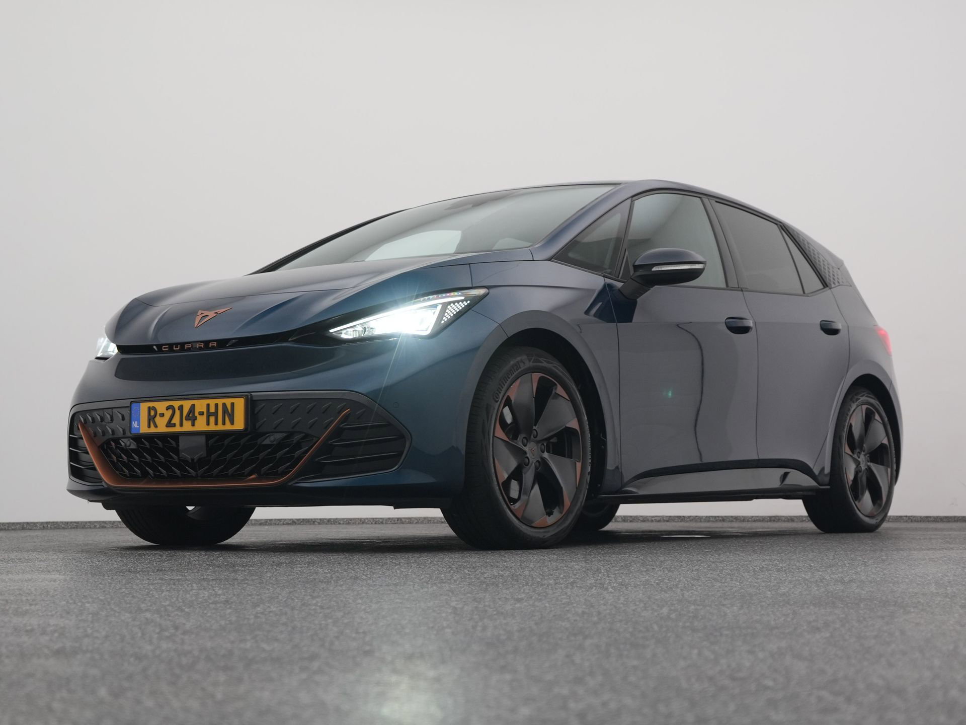 Auto afbeelding: 16