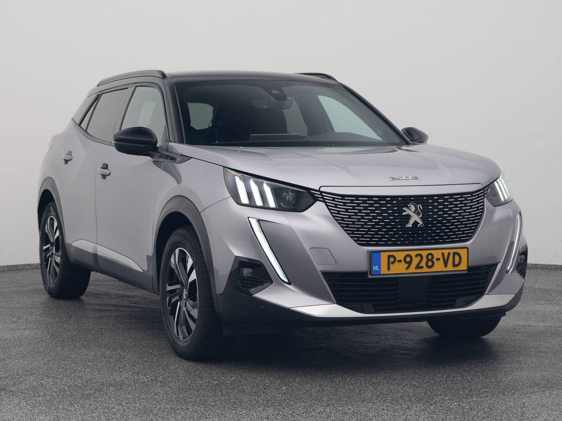 Auto afbeelding: 2