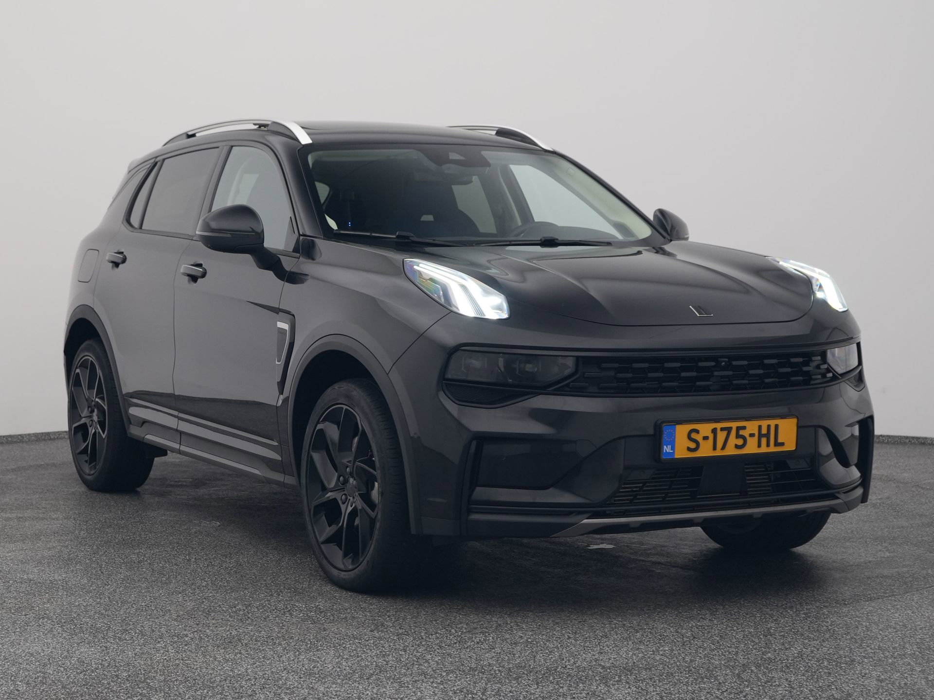 Auto afbeelding: 2