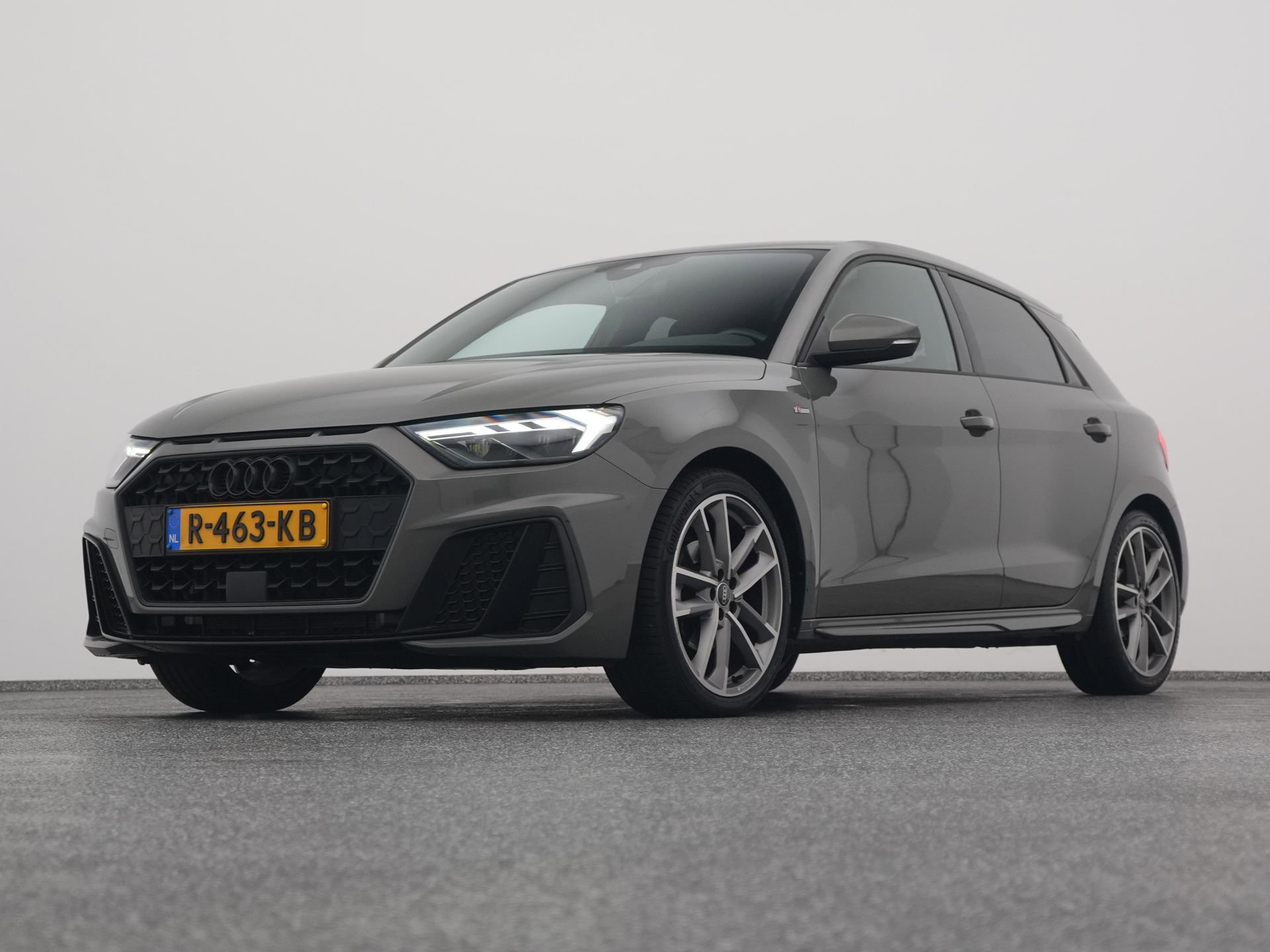 Auto afbeelding: 15