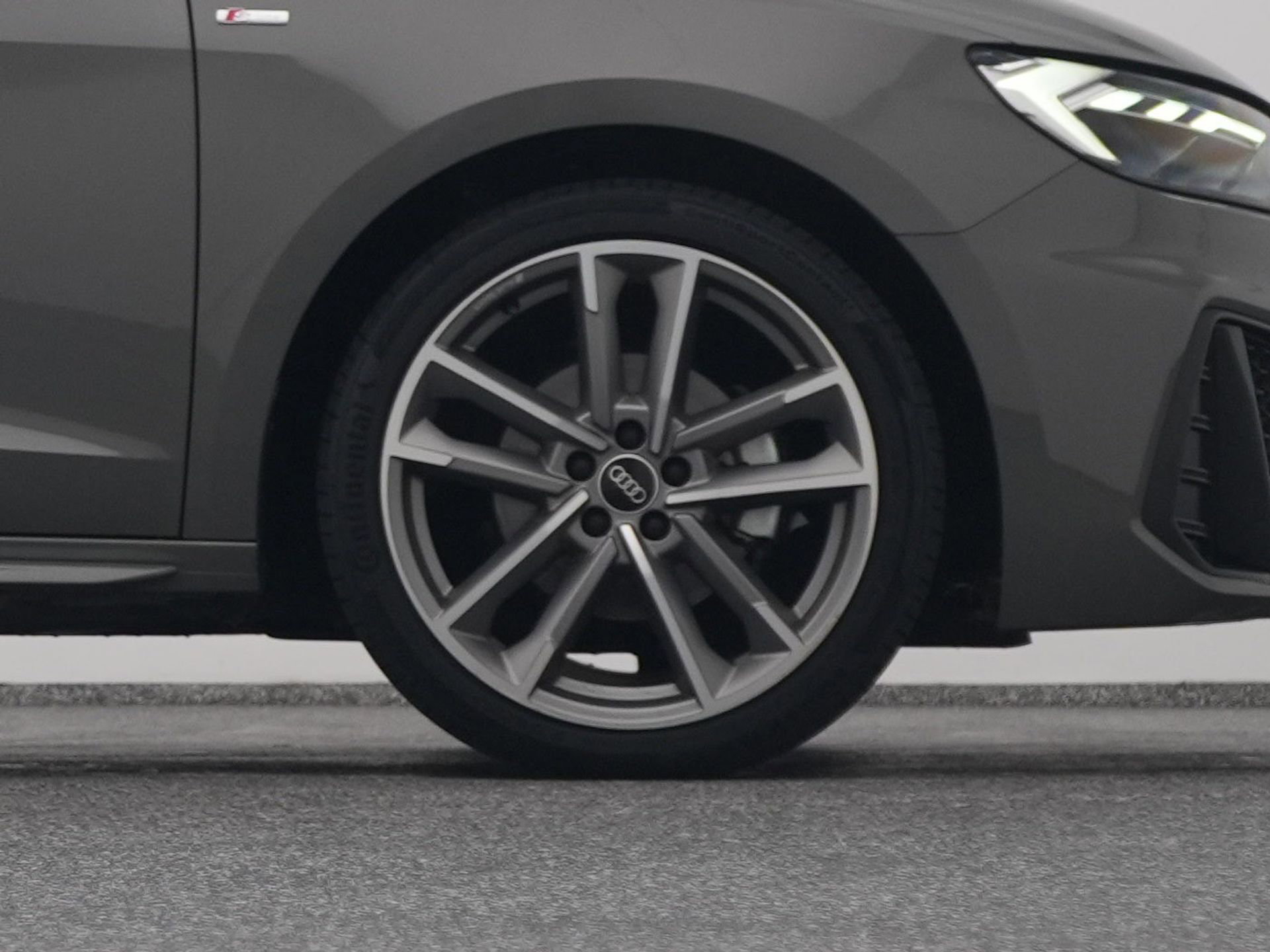Auto afbeelding: 42