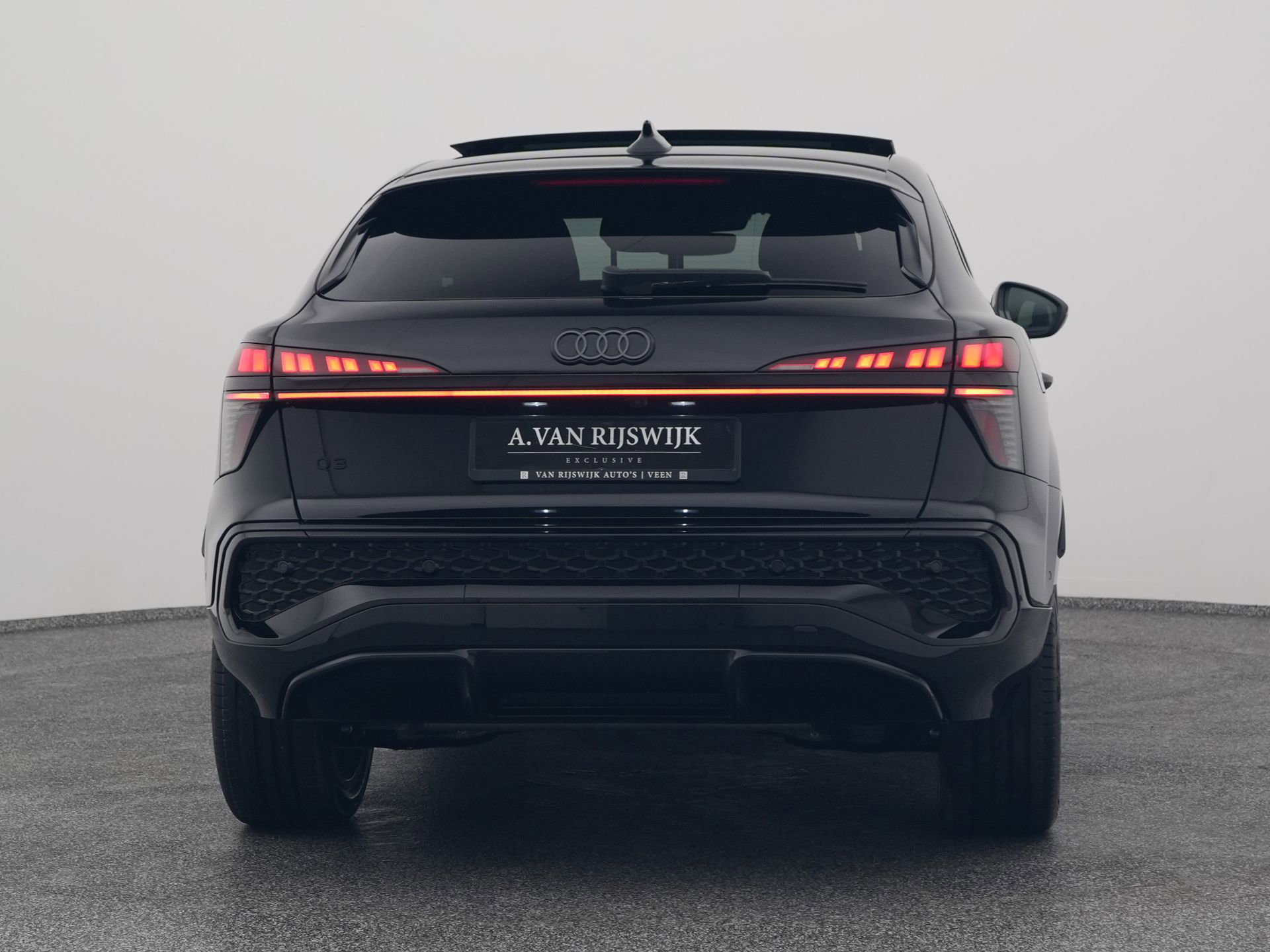 Auto afbeelding: 16