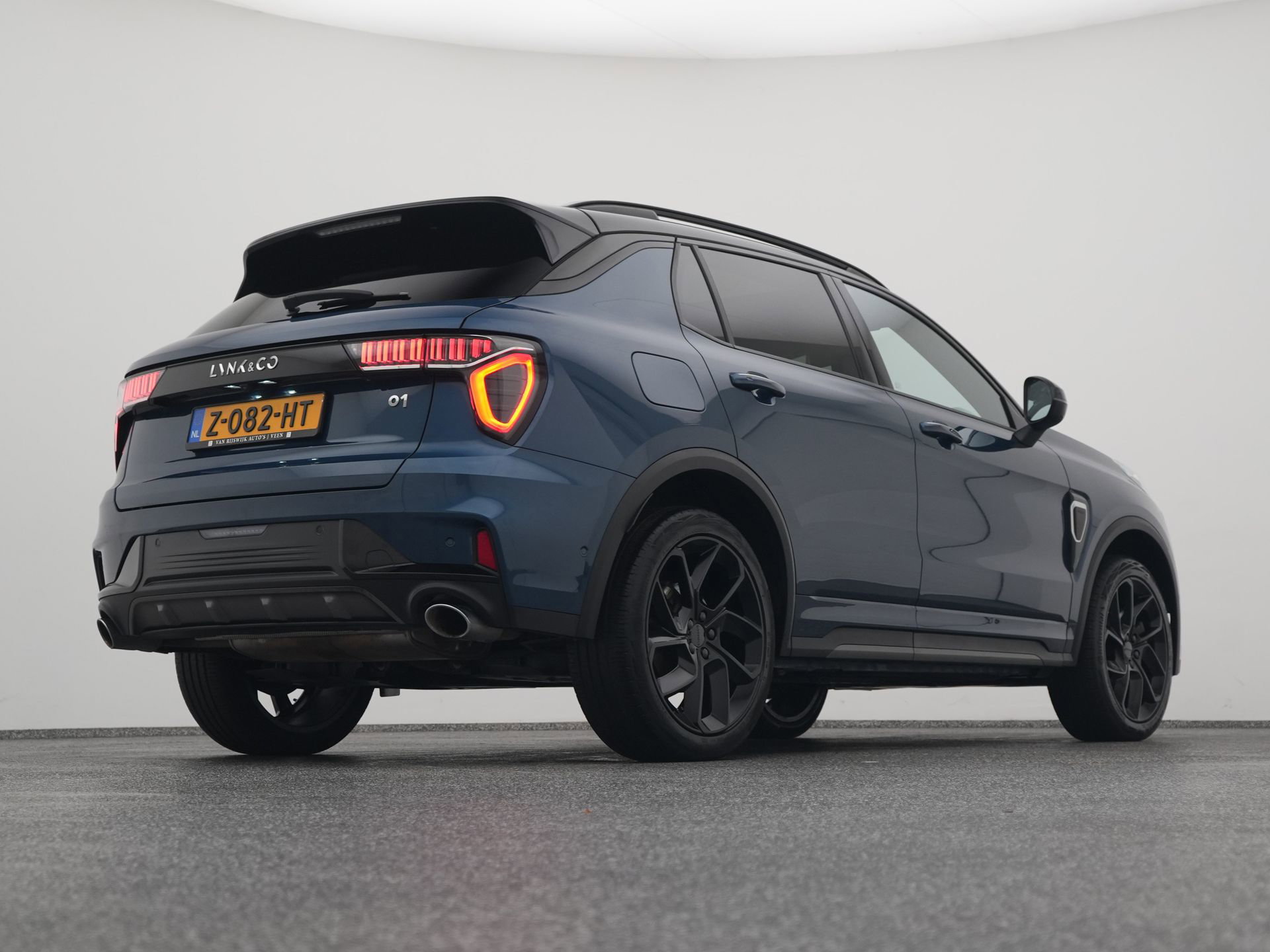 Auto afbeelding: 16