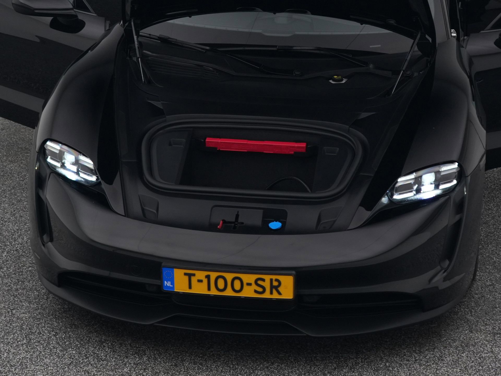 Auto afbeelding: 32
