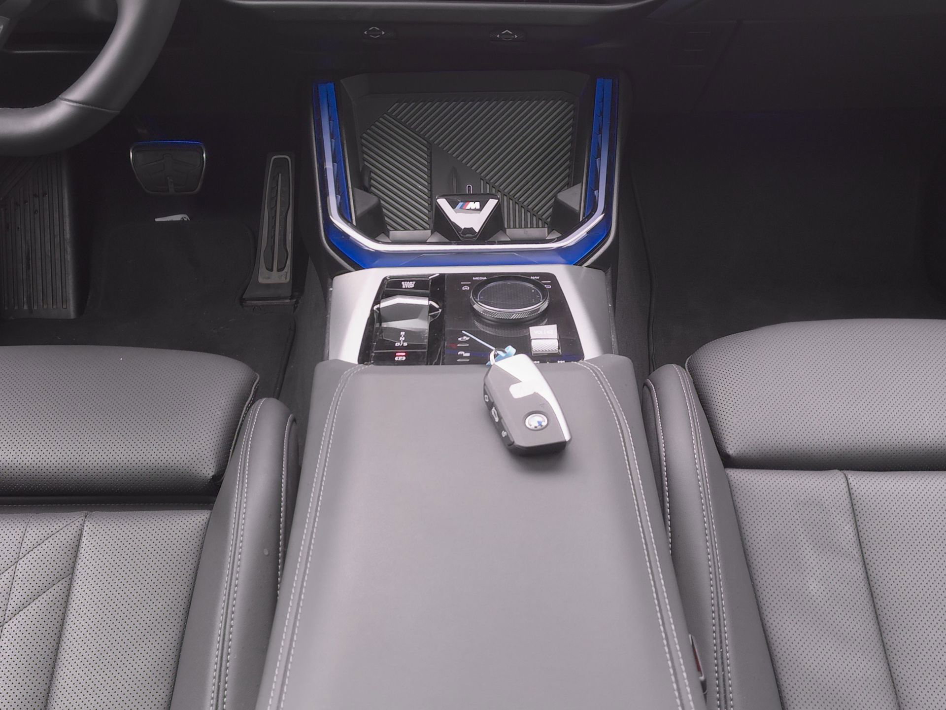 Auto afbeelding: 12
