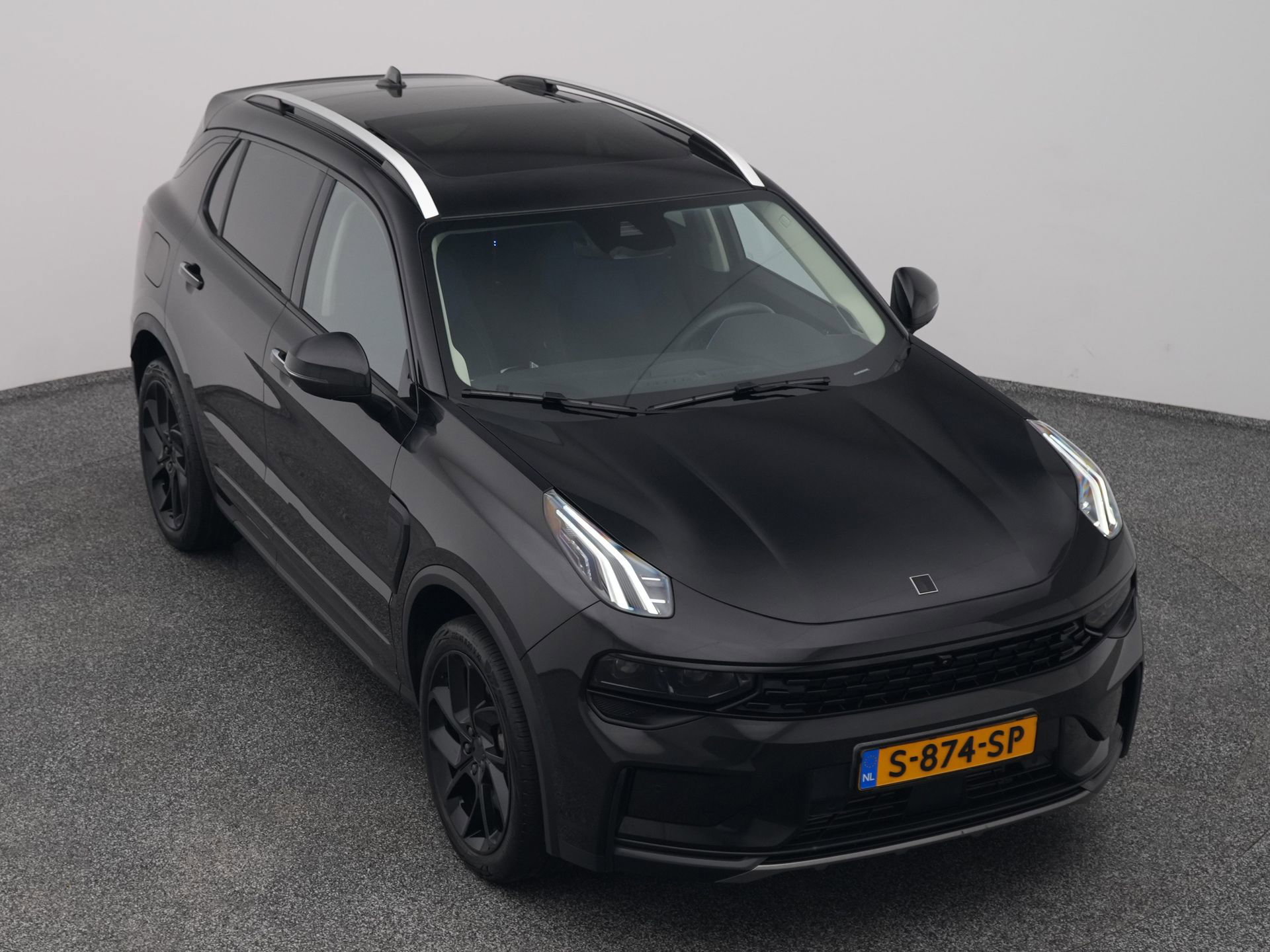 Auto afbeelding: 24