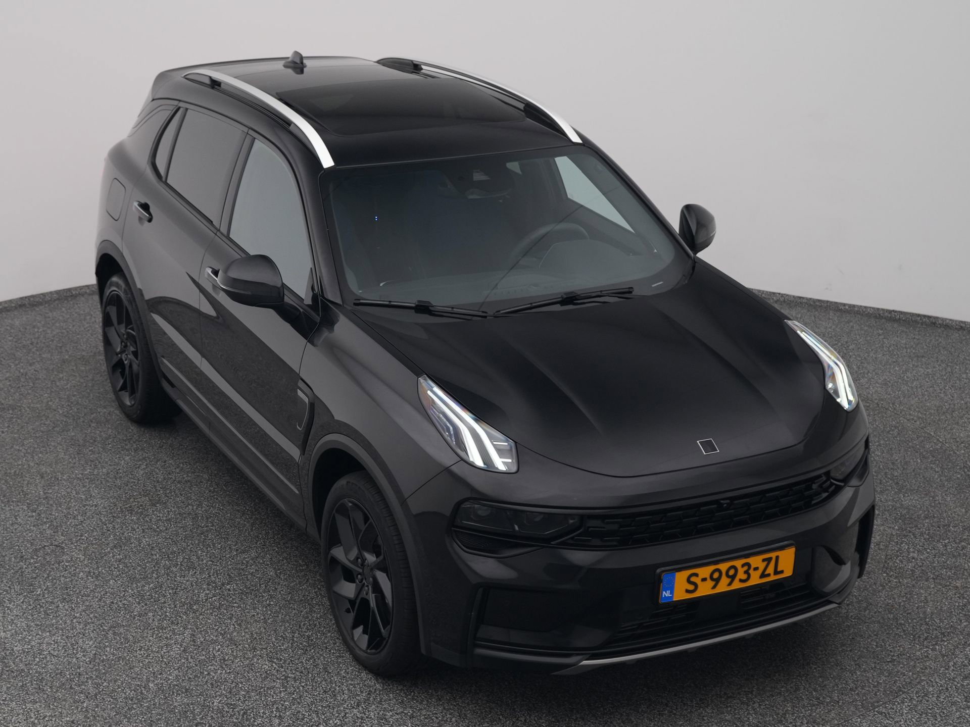 Auto afbeelding: 24