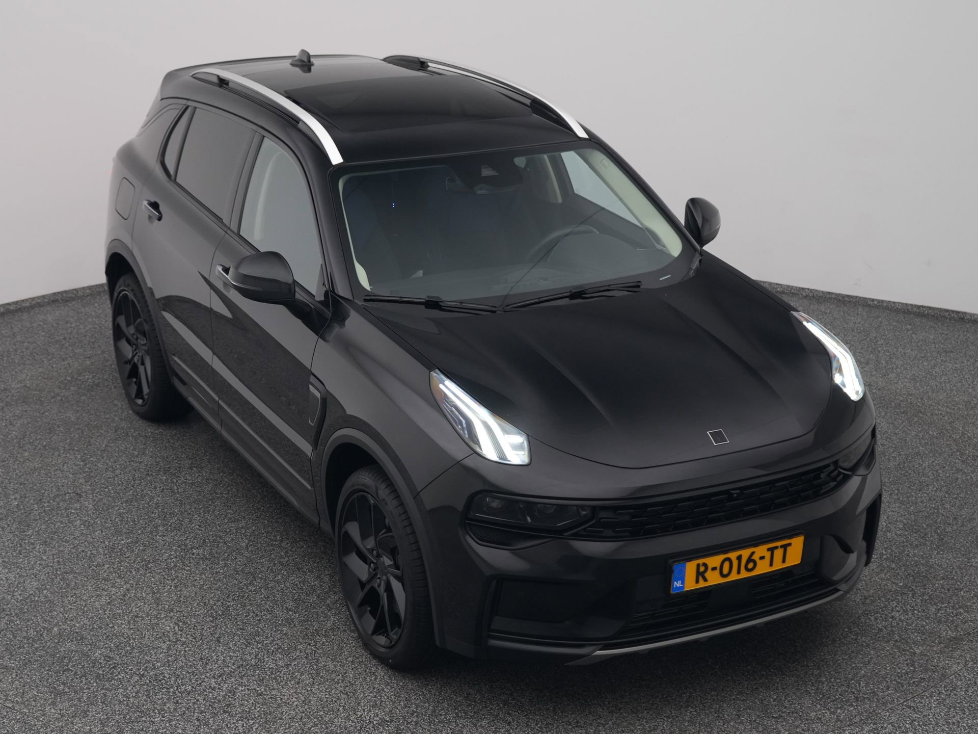 Auto afbeelding: 24