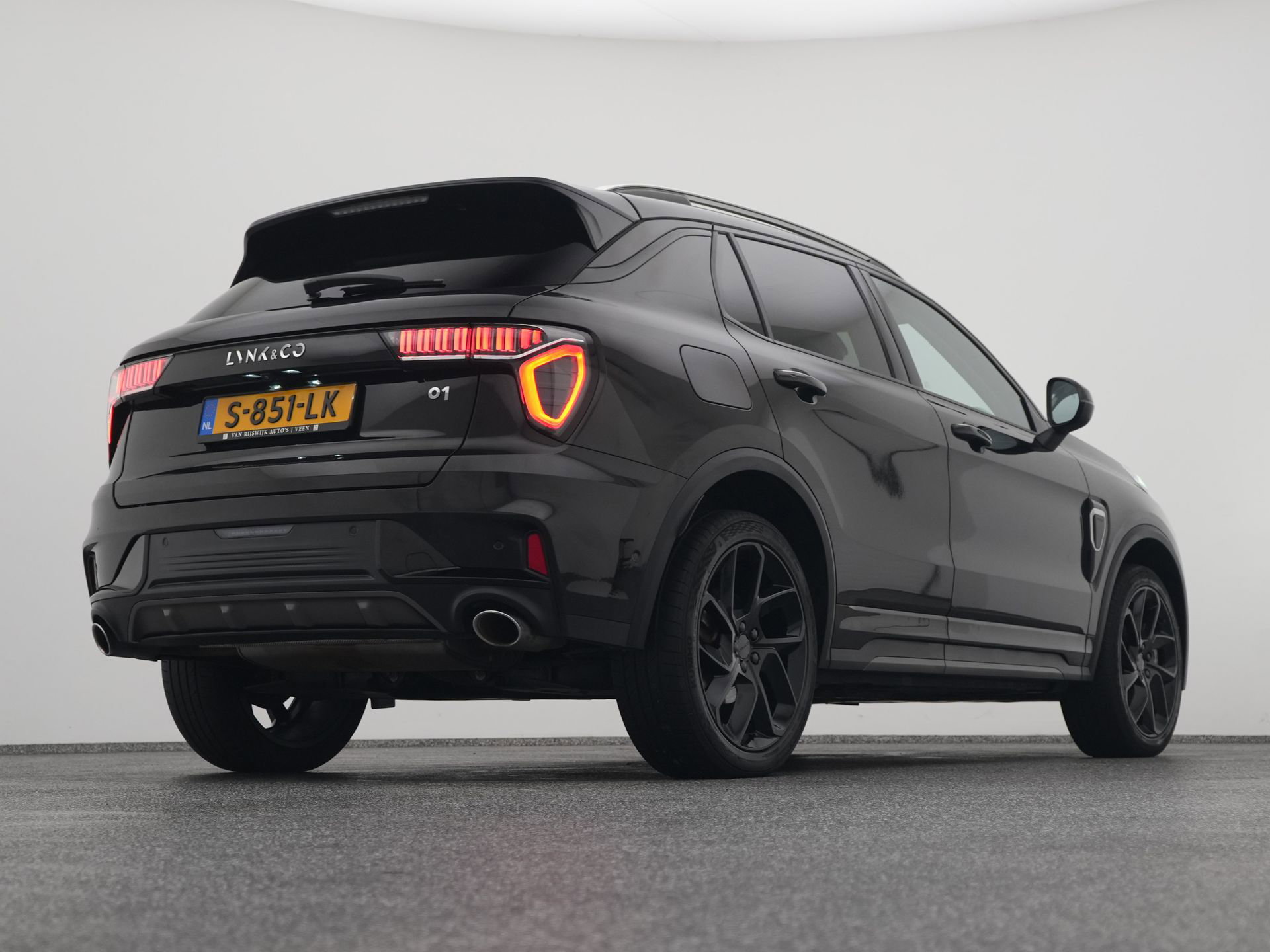 Auto afbeelding: 16