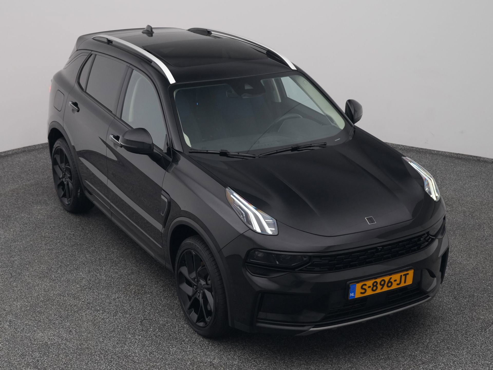 Auto afbeelding: 24