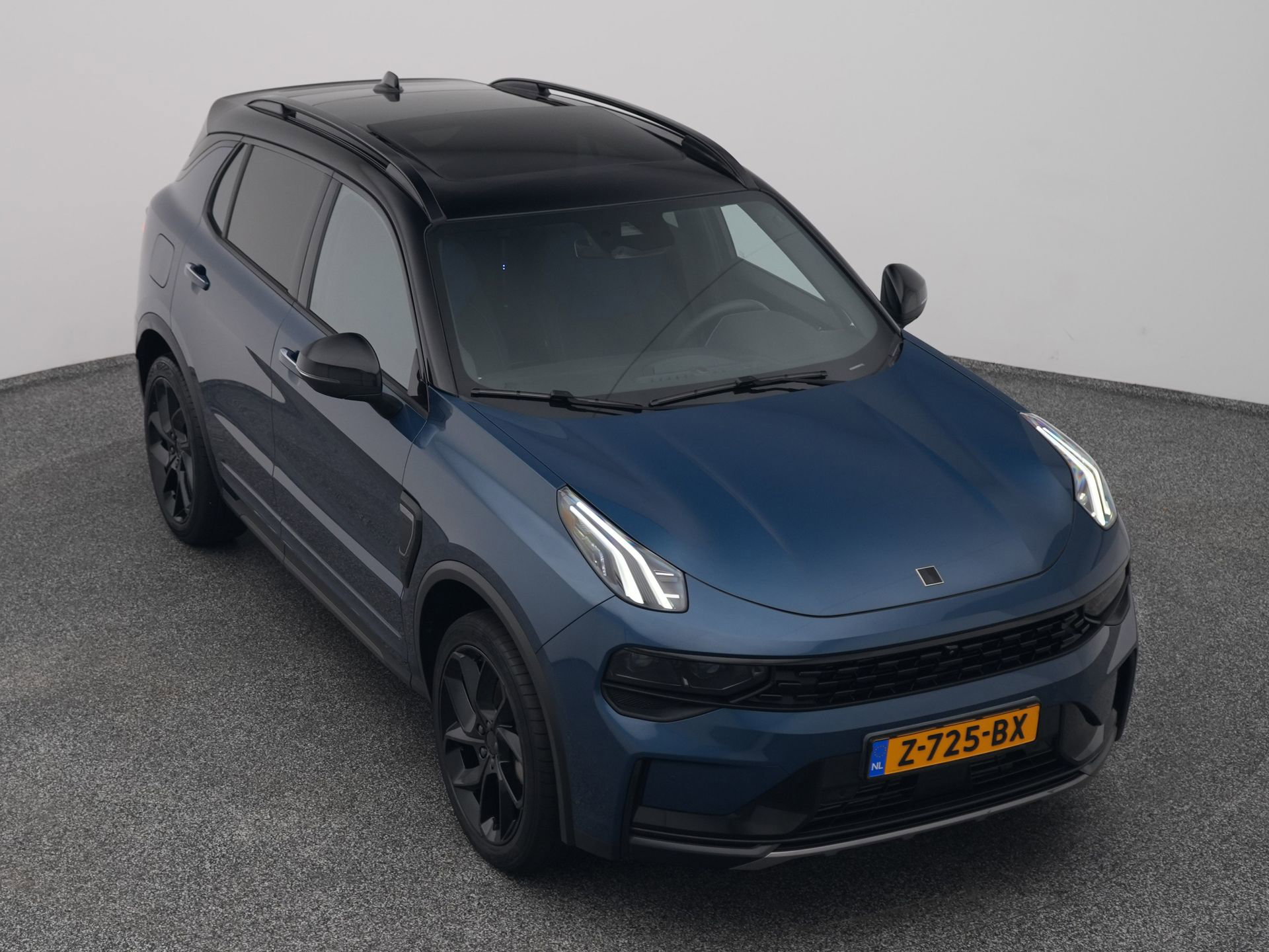 Auto afbeelding: 24