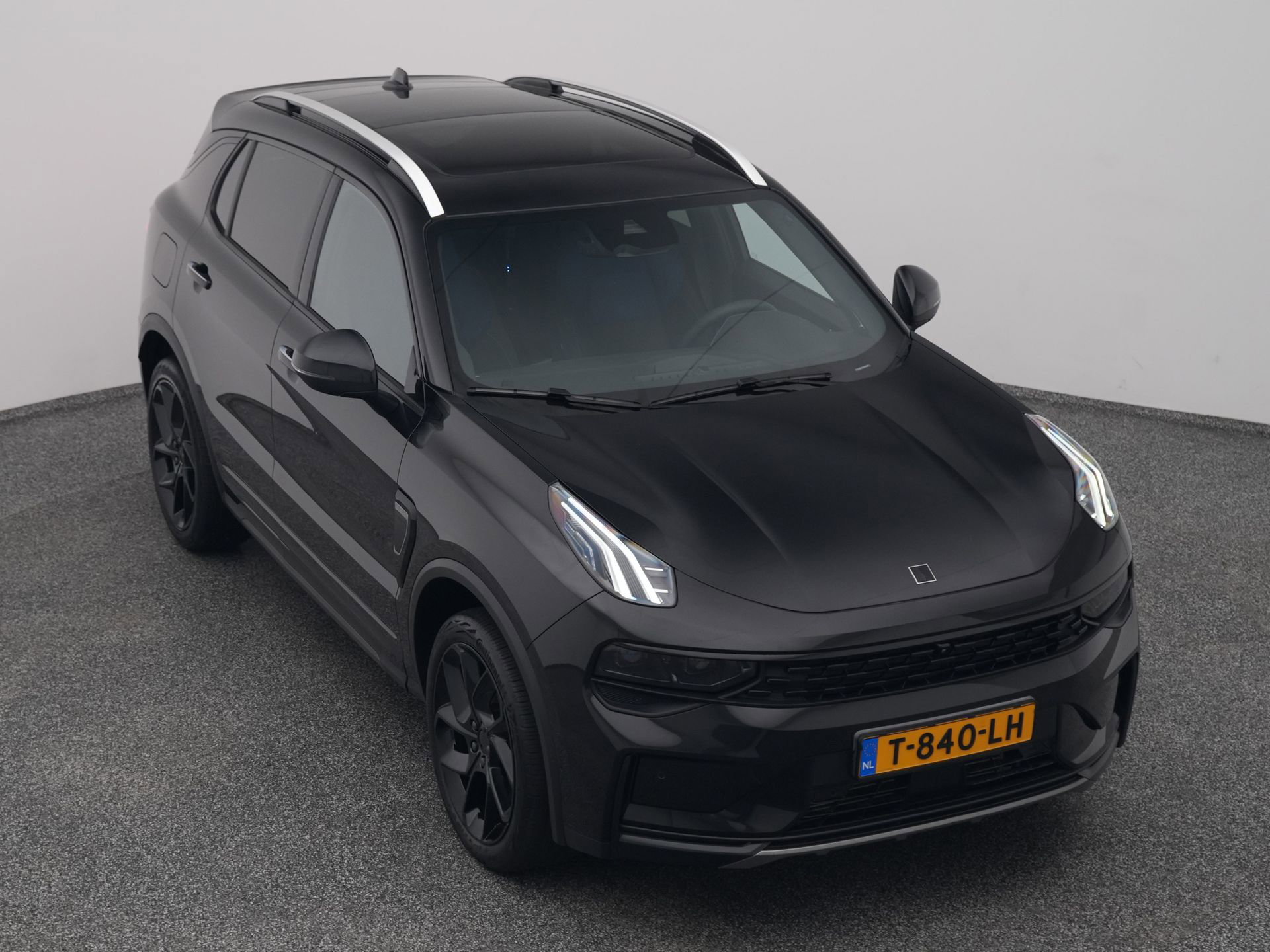 Auto afbeelding: 24