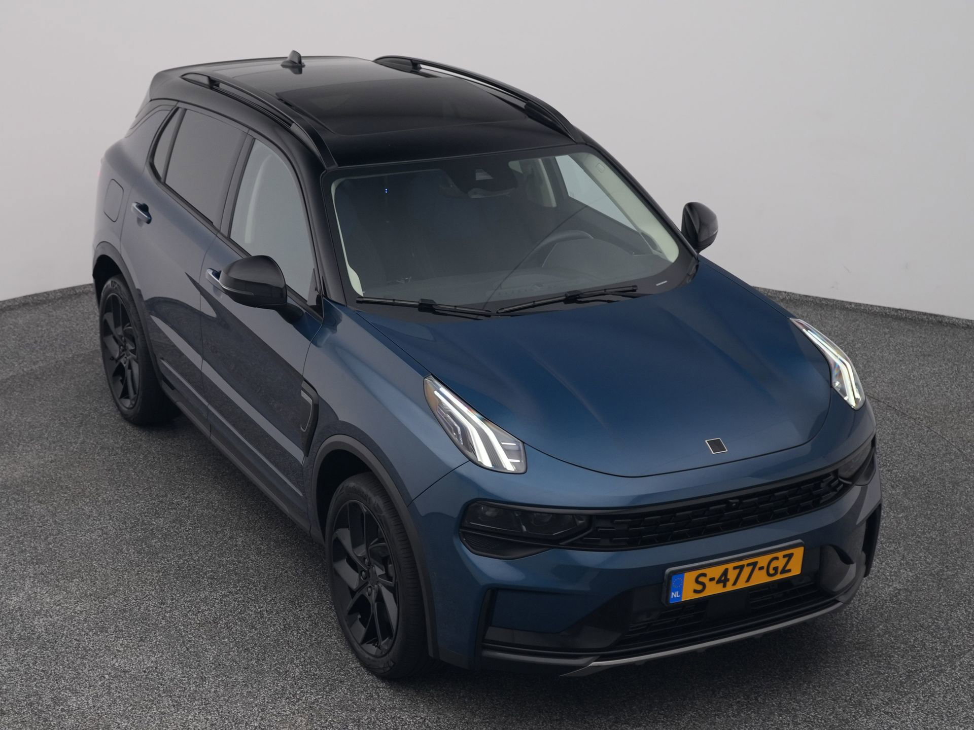 Auto afbeelding: 24