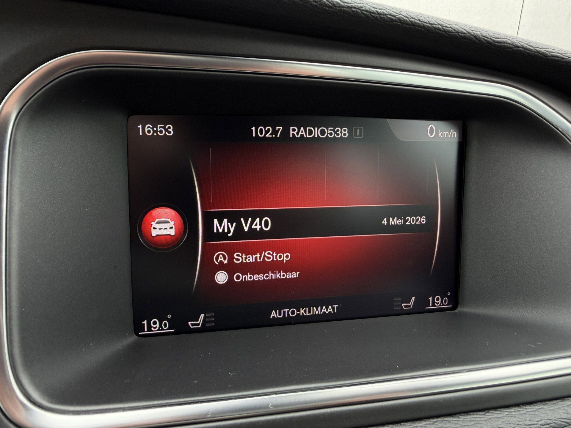 Volvo V40